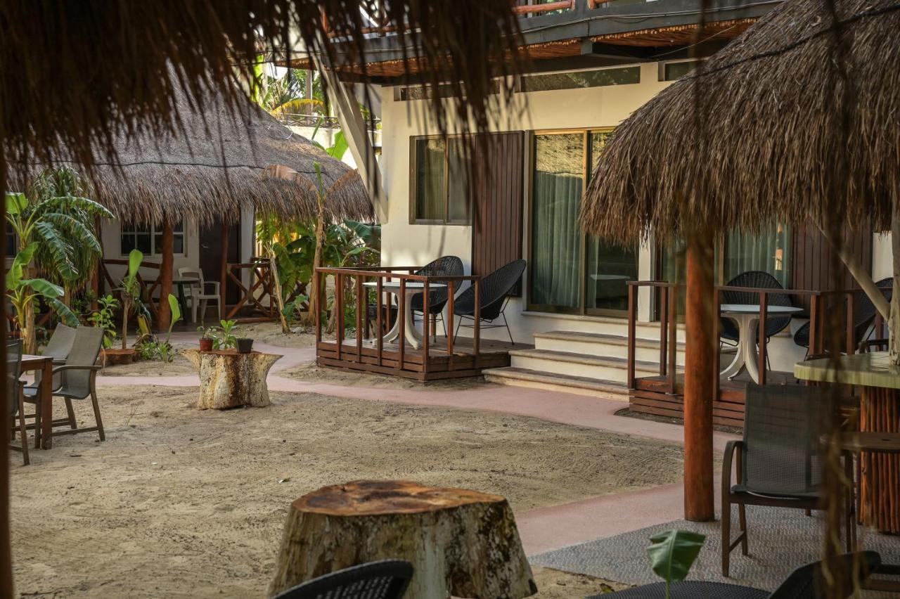 Kinta Kan Cabanas Hotel Playa Del Carmen Bagian luar foto