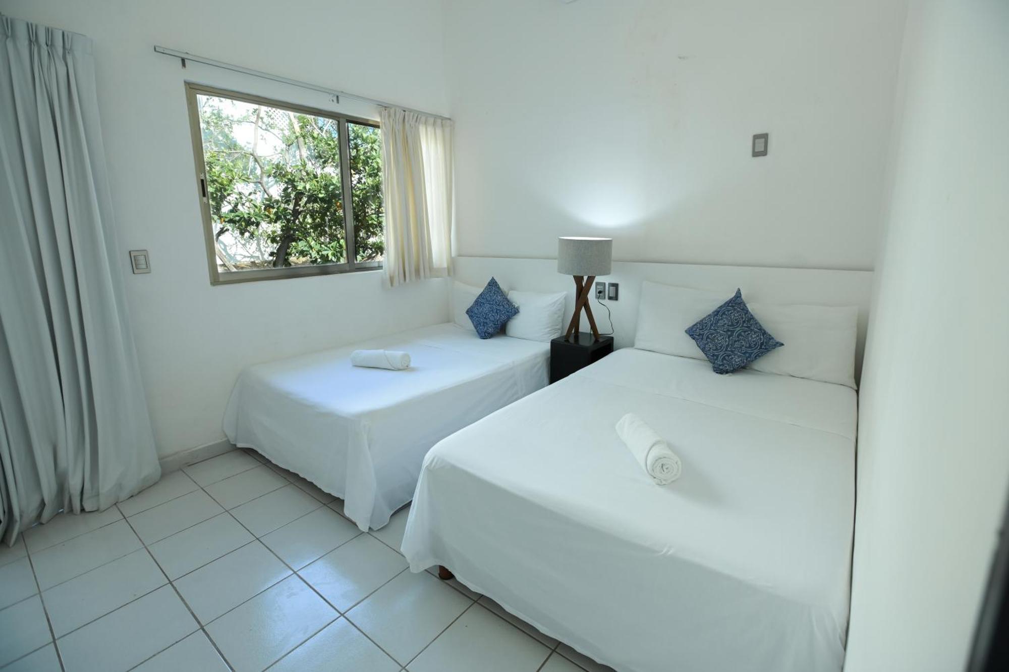 Kinta Kan Cabanas Hotel Playa Del Carmen Bagian luar foto